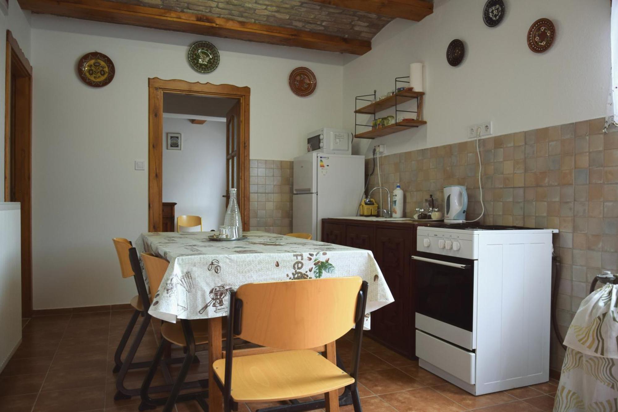 MarosleleAnna Apartmanアパートメント エクステリア 写真