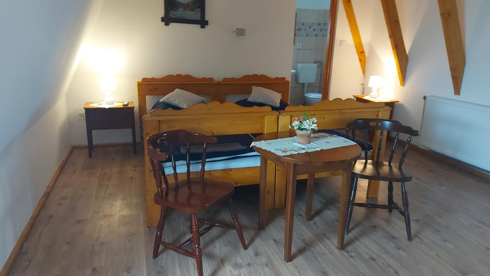 MarosleleAnna Apartmanアパートメント エクステリア 写真